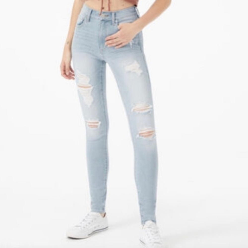 Aeropostale High Rise Curvy Jegging Light Wash Distressed Sz 2